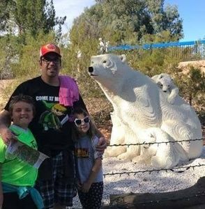 Meet your Posher, Christopher